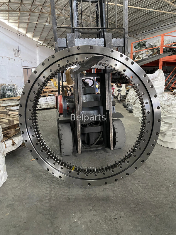 Hitachi ZX450-3 9247287 Slewing Bearing Slewing Ring For Excavator Spare Parts