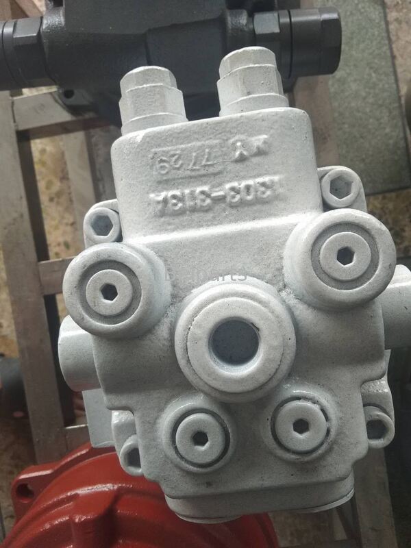 ZX75UR-3 ZX75USK-3 ZX75US-3 ZX85USB-3 ZX85US-3 ZX75UST Swing Motor Reducer SG015 For Hitachi Mini Excavator 9270522 4684827 4470057 4429255 4469027