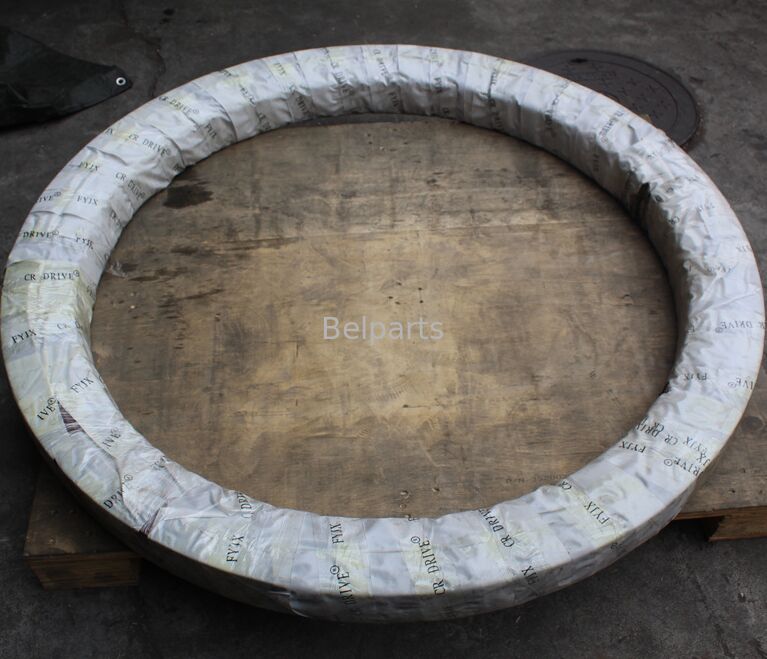 PC130-7 Slewing Bearing for Komatsu Excavator Spare Parts 203-25-62100 Swing Circle Slew Ring Aftermarket