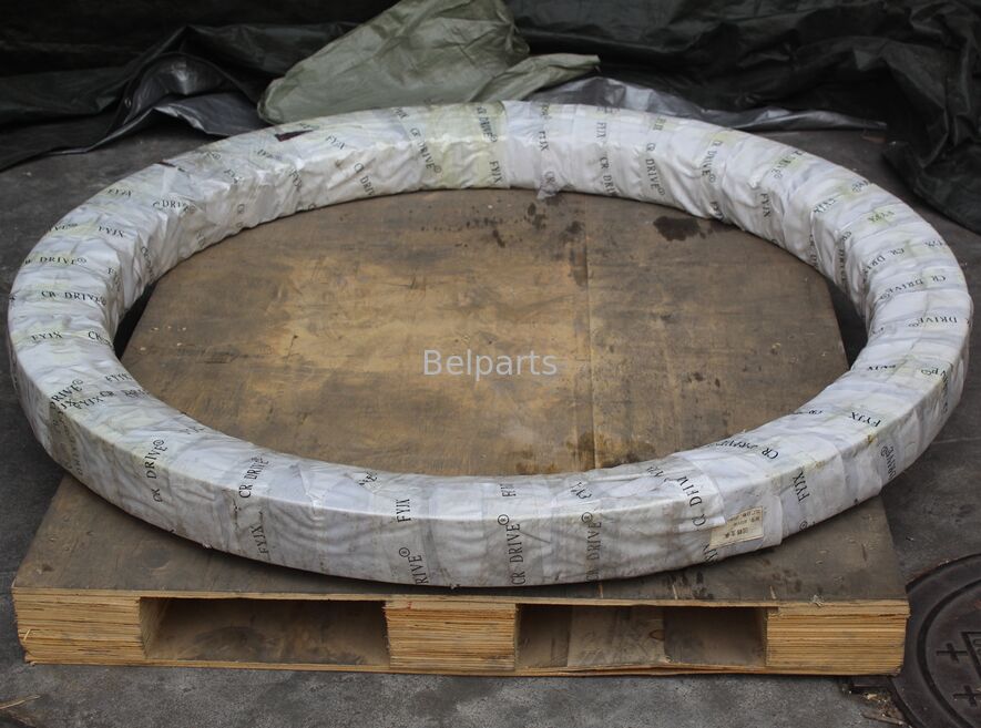 PC130-7 Slewing Bearing for Komatsu Excavator Spare Parts 203-25-62100 Swing Circle Slew Ring Aftermarket