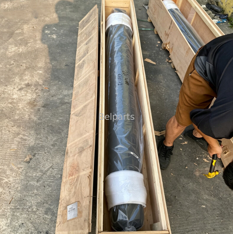 PC200LC-3 PC200-3 Hydraulic Boom Cylinder for Komatsu Excavator Spare Parts 205-63-52121 205-63-52141 Aftermarket High Quality
