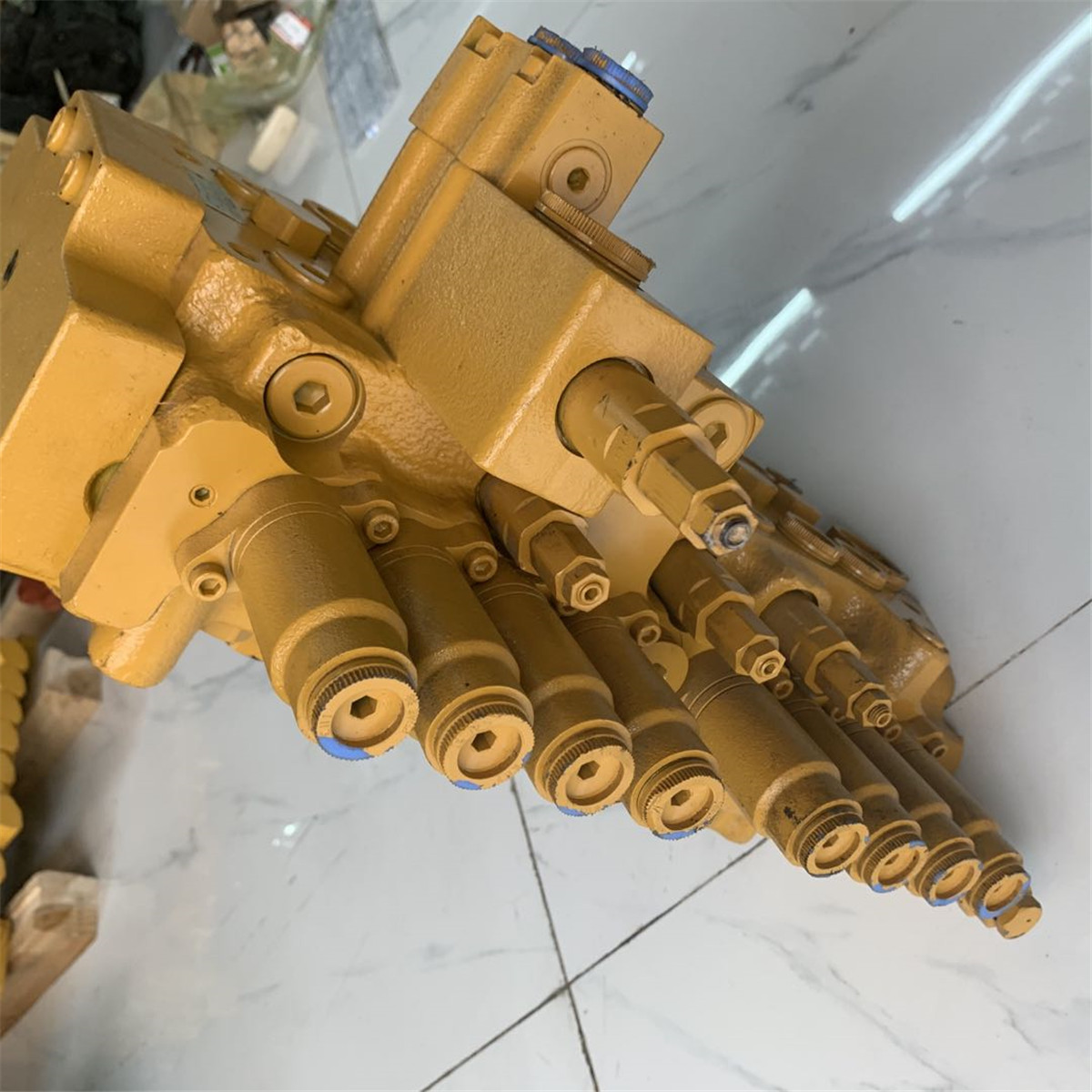 Excavator Spare Parts E308 Main Control Valve 1907717